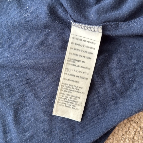 Y2K Hollister Navy V Neck Babydoll Short Sleeve T Shirt - Picture 6 of 7